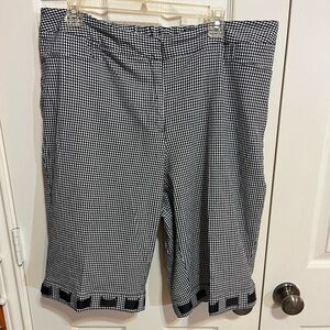 Ladies size 18W checkered black and white shorts. Great quality.
